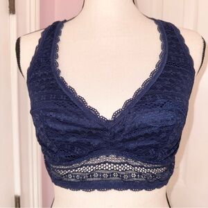 Victoria’s Secret navy blue lace racerback pullover bra size large
